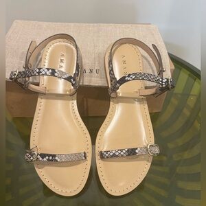 Tan and Black Minimalist Flat Sandals